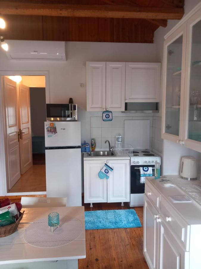 דירות Iolis Loft Hydra מראה חיצוני תמונה
